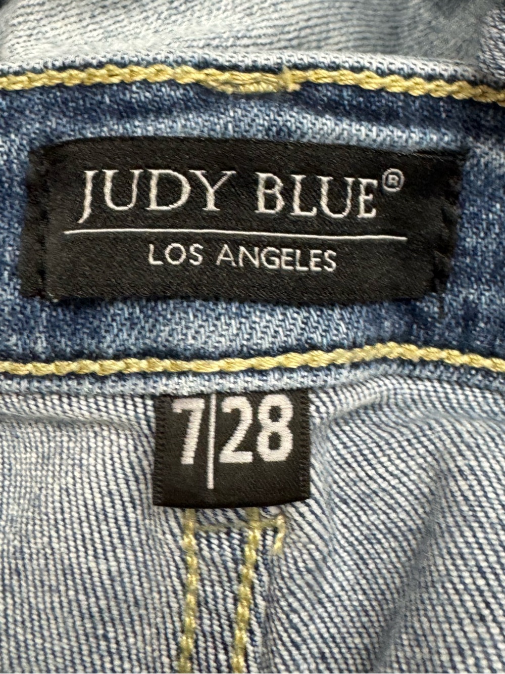 Judy Blue Boyfriend Fit Jeans Women’s 7/28 - Picture 3 of 5
